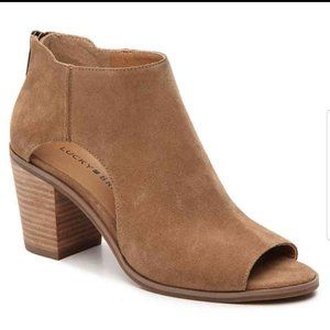 NEW 9.5 lucky brand keight peep toe *stain